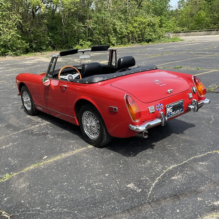 1973 MG - Image 8 of 31