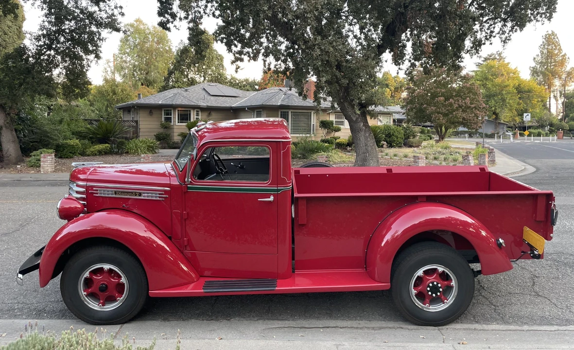 1948 Diamond T - Image 4 of 31
