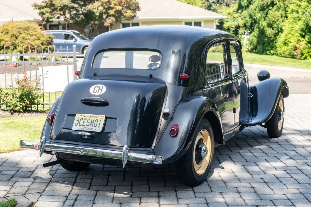 1956 Citroen Traction Avant - Image 4 of 31