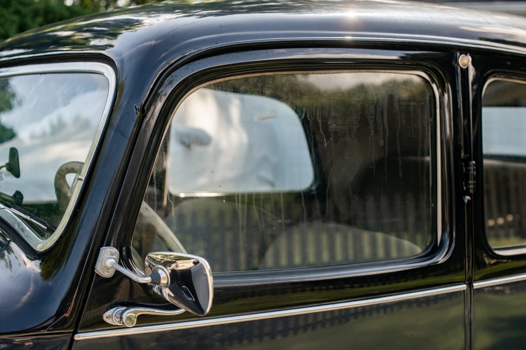 1956 Citroen Traction Avant - Image 20 of 31