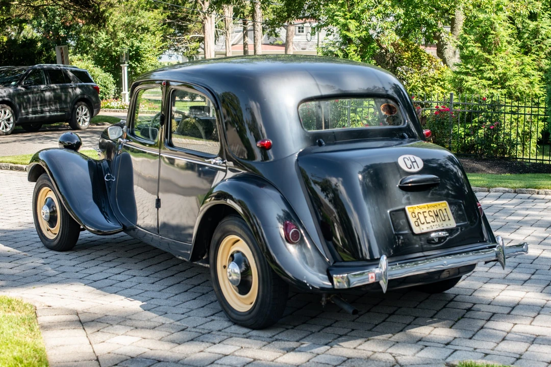 1956 Citroen Traction Avant - Image 6 of 31