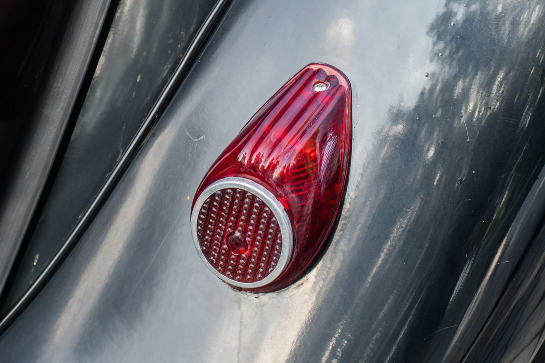 1956 Citroen Traction Avant - Image 15 of 31