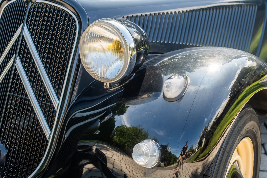 1956 Citroen Traction Avant - Image 13 of 31