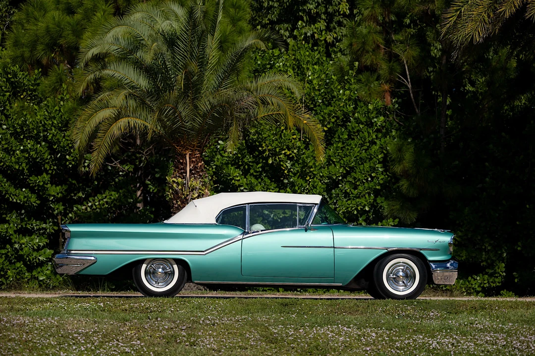1957 Oldsmobile 98 - Image 18 of 31