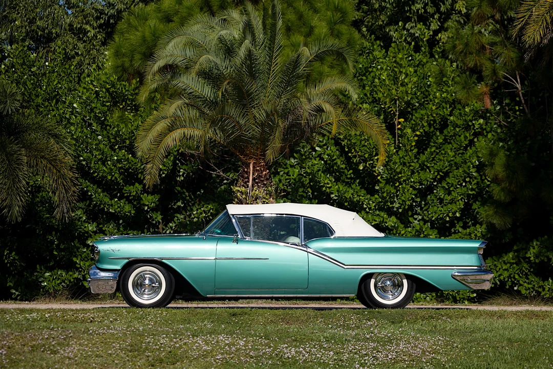 1957 Oldsmobile 98 - Image 24 of 31