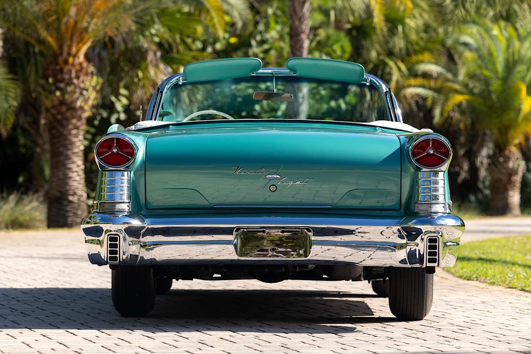 1957 Oldsmobile 98 - Image 14 of 31