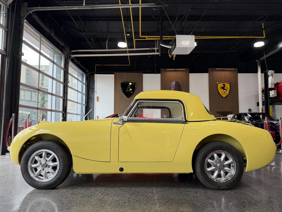 1960 Austin-Healey Sprite Mark I - Image 14 of 31