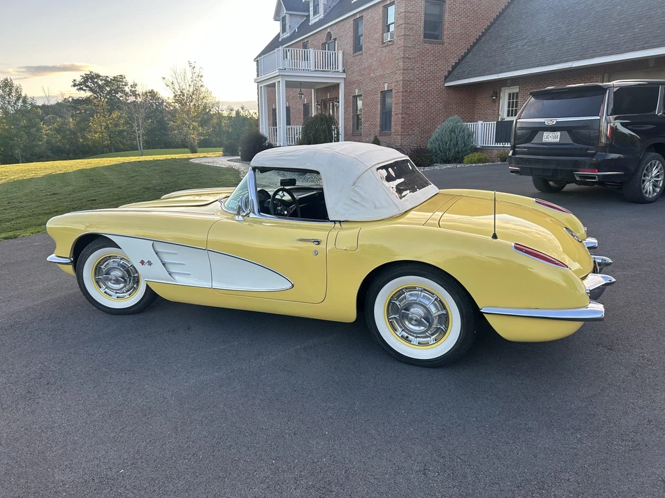 1960 Chevrolet Corvette C1 - Image 15 of 31