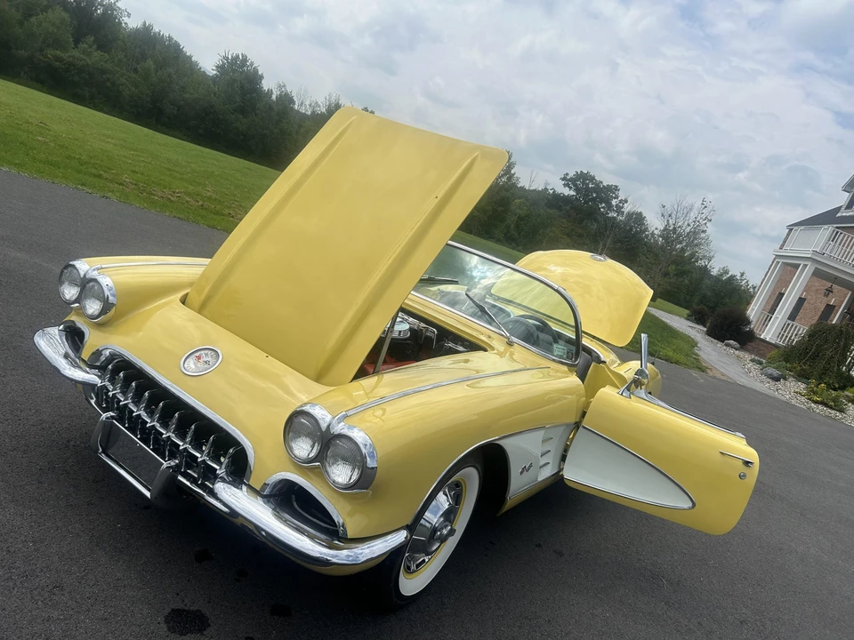 1960 Chevrolet Corvette C1 - Image 17 of 31