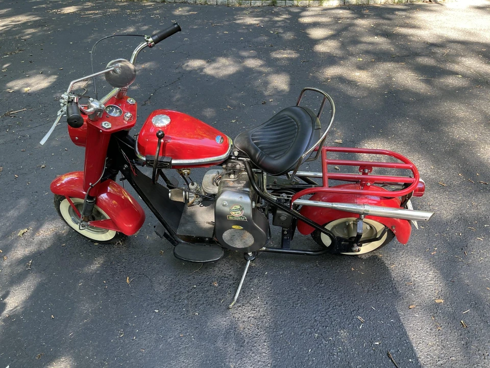 1960 Cushman Eagle - Image 3 of 27