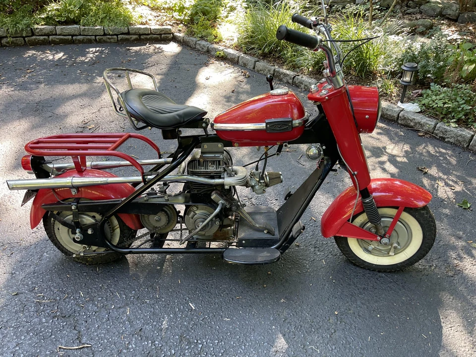 1960 Cushman Eagle - Image 6 of 27