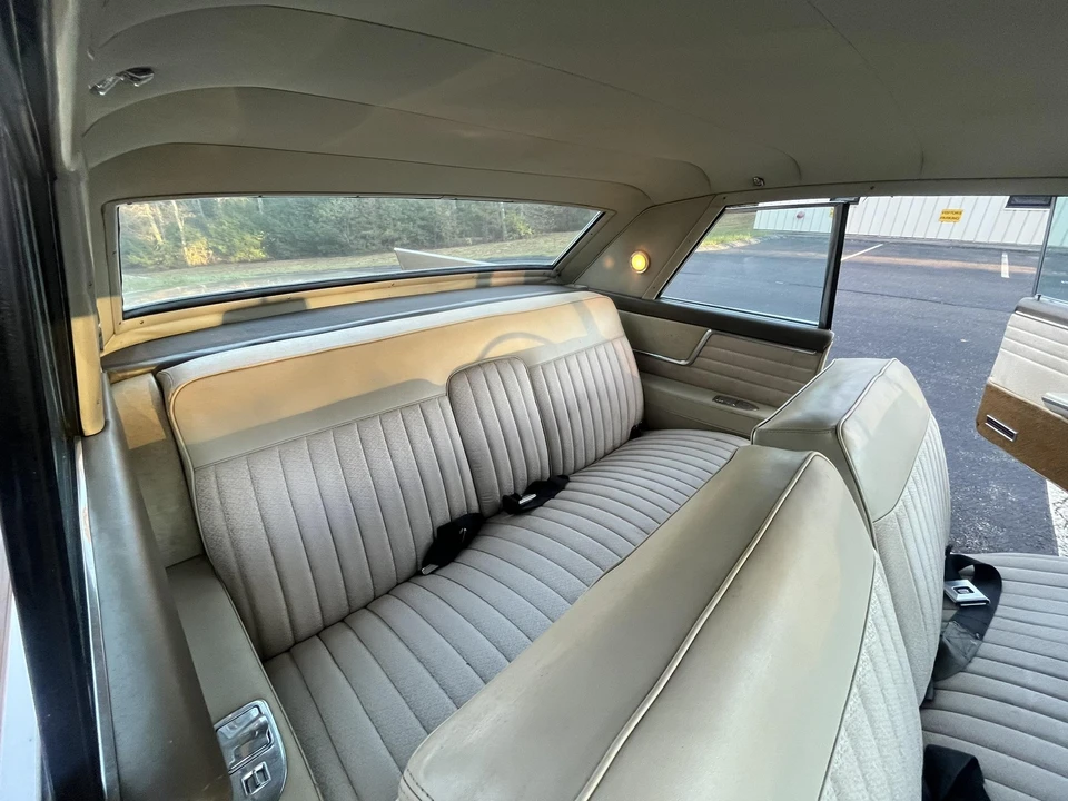 1963 Cadillac Series 62 6th Gen - Image 30 of 31