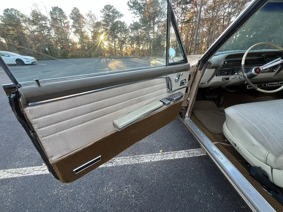 1963 Cadillac Series 62 6th Gen - Image 20 of 31