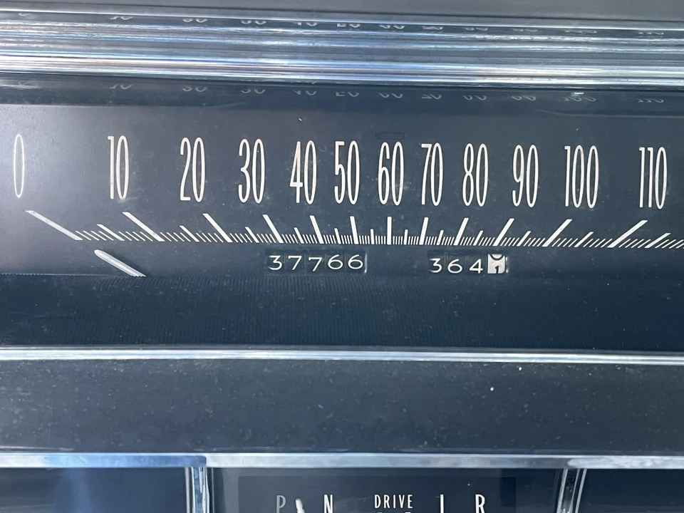 1963 Cadillac Series 62 6th Gen - Image 25 of 31