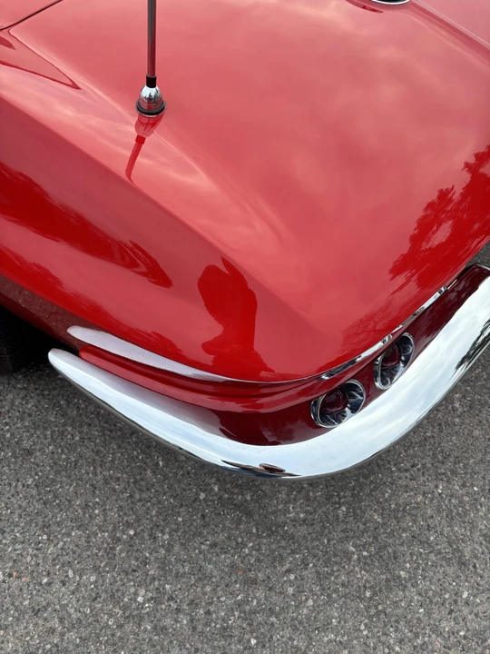 1963 Chevrolet Corvette C2 - Image 18 of 31