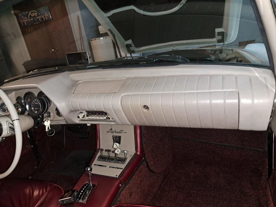 1963 Studebaker Avanti - Image 20 of 31