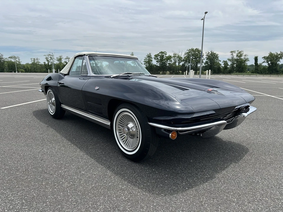 1964 Chevrolet Corvette C2 - Image 18 of 31