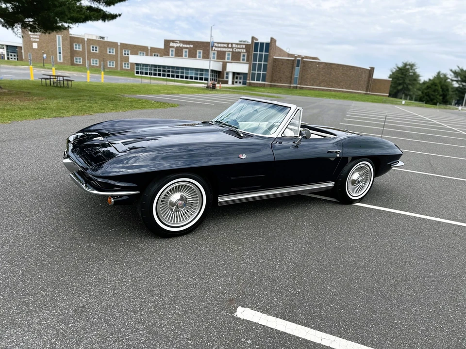 1964 Chevrolet Corvette C2 - Image 2 of 31