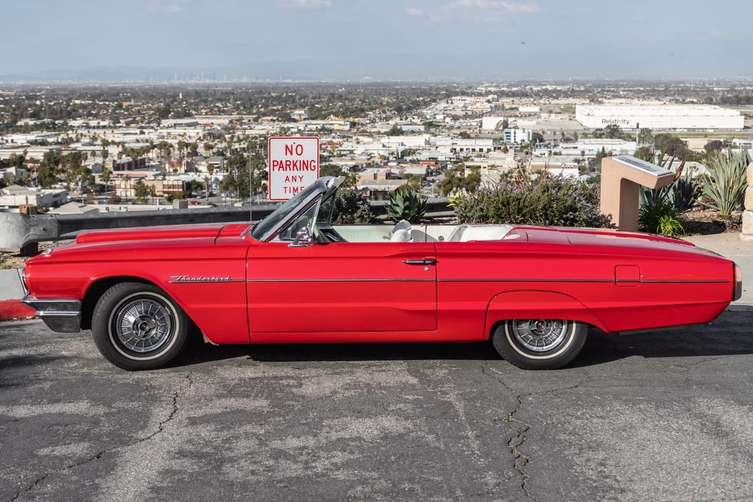 1964 Ford Thunderbird 4th Gen - Image 12 of 31