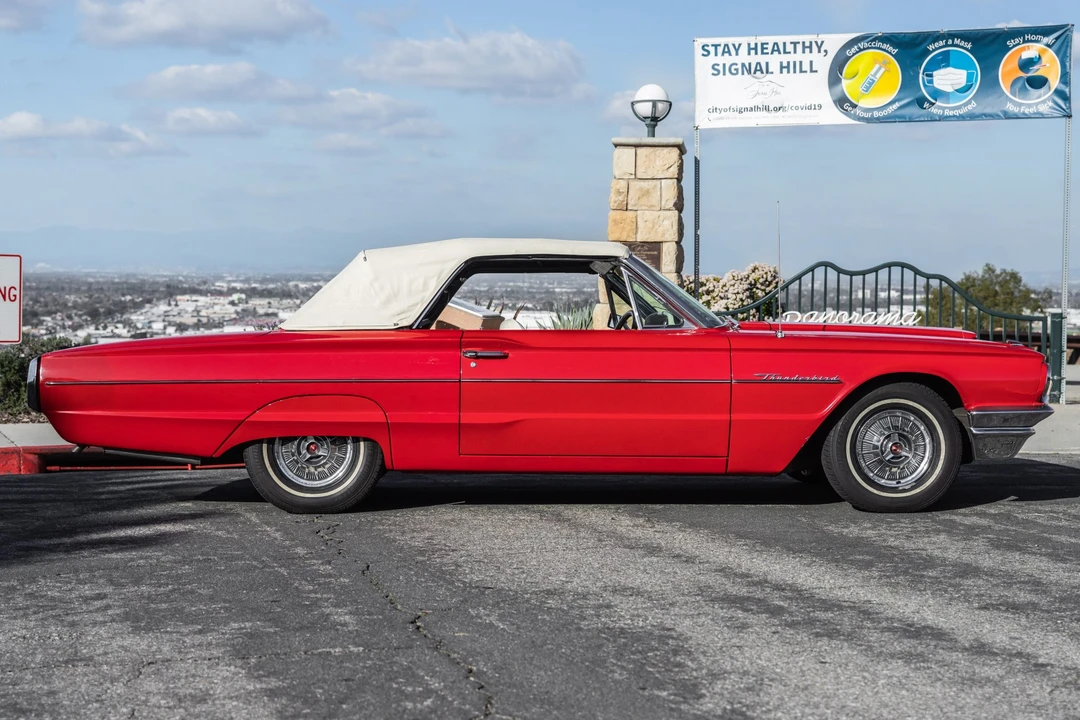 1964 Ford Thunderbird 4th Gen - Image 8 of 31