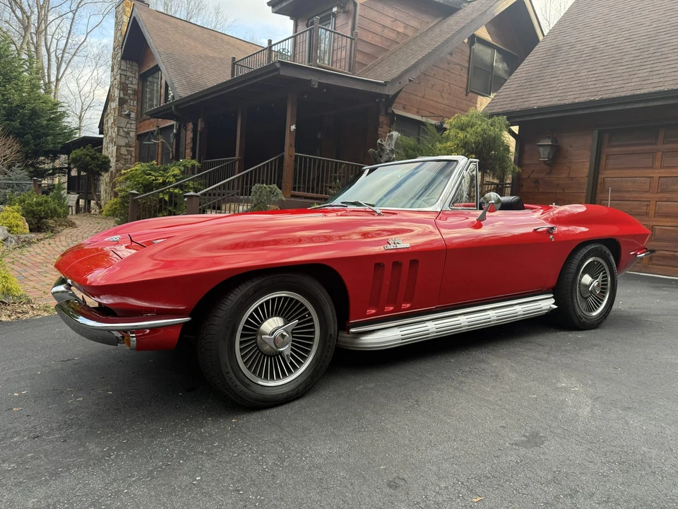 1966 Chevrolet Corvette C2 - Image 2 of 31
