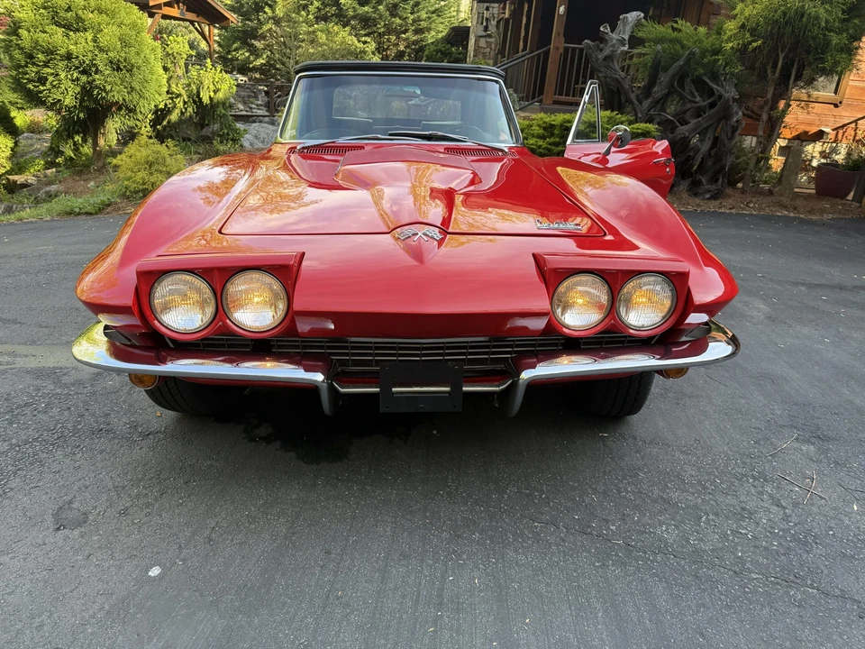 1966 Chevrolet Corvette C2 - Image 18 of 31