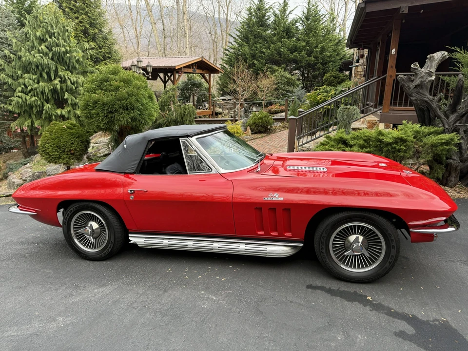 1966 Chevrolet Corvette C2 - Image 26 of 31