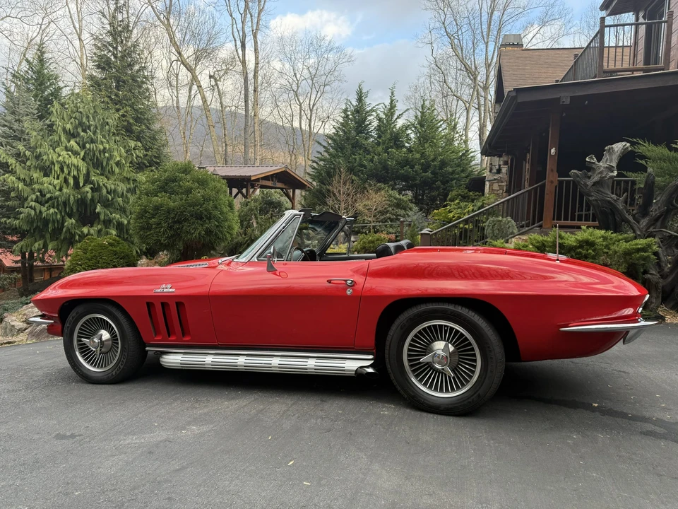 1966 Chevrolet Corvette C2 - Image 15 of 31