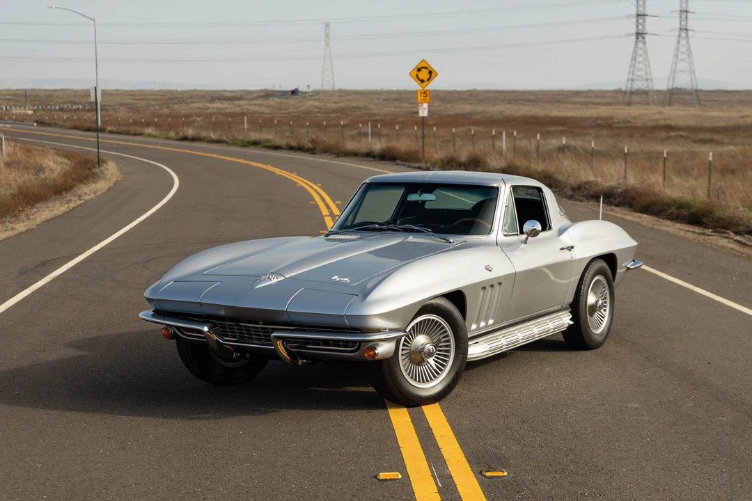 1966 Chevrolet Corvette C2 - Image 11 of 31