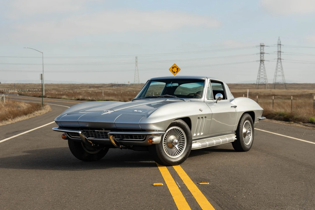 1966 Chevrolet Corvette C2 - Image 12 of 31