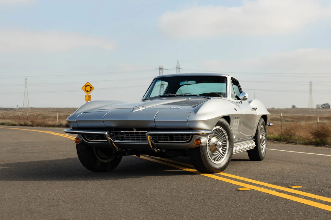 1966 Chevrolet Corvette C2 - Image 17 of 31