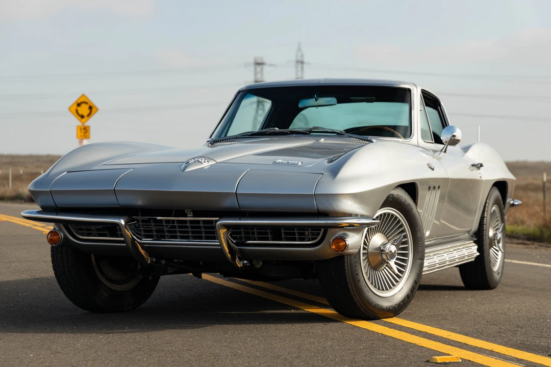 1966 Chevrolet Corvette C2 - Image 24 of 31