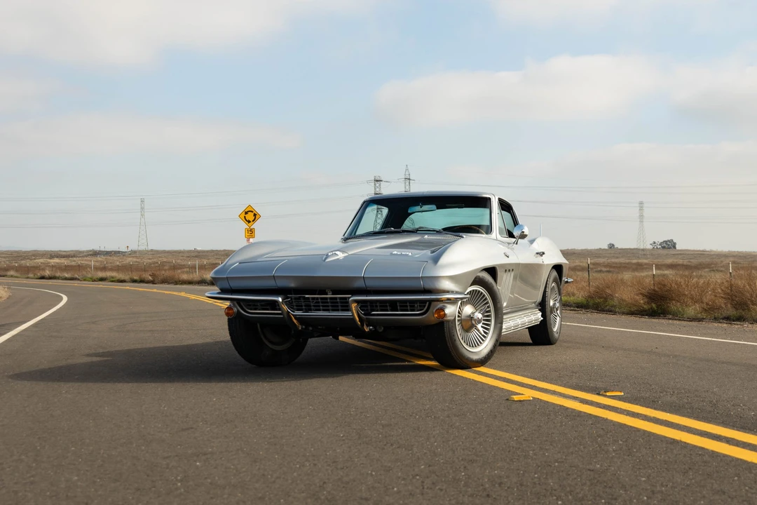 1966 Chevrolet Corvette C2 - Image 18 of 31