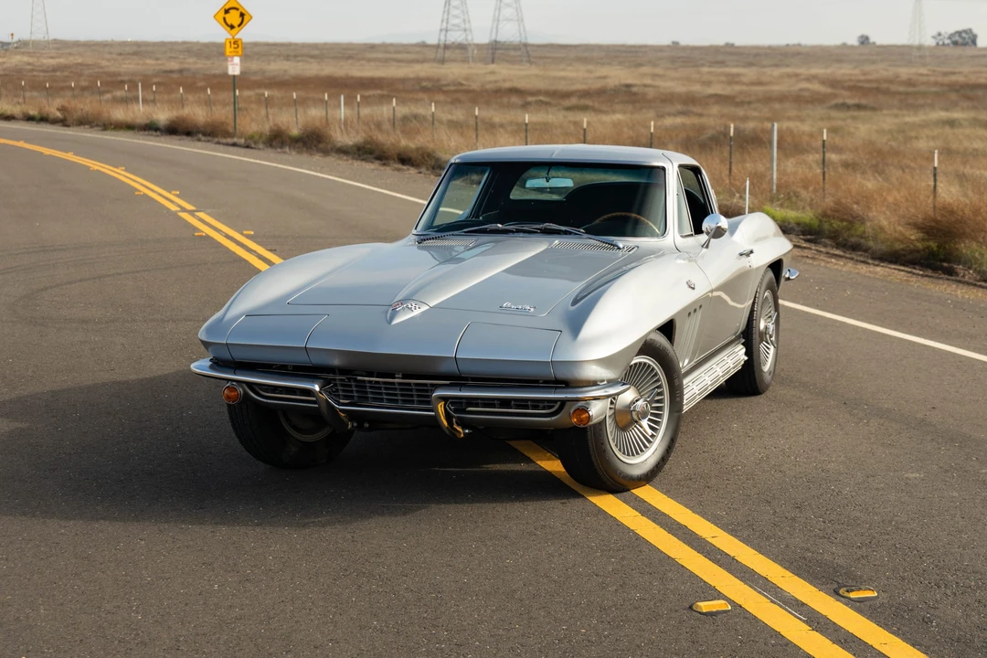 1966 Chevrolet Corvette C2 - Image 22 of 31