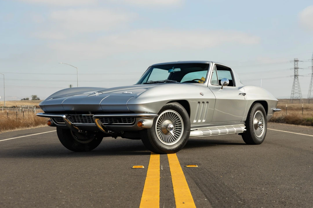 1966 Chevrolet Corvette C2 - Image 4 of 31