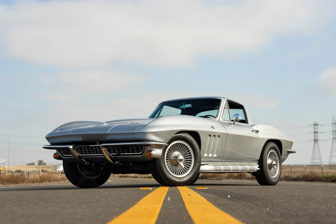 1966 Chevrolet Corvette C2 - Image 5 of 31