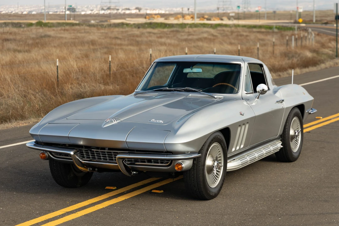 1966 Chevrolet Corvette C2 - Image 21 of 31