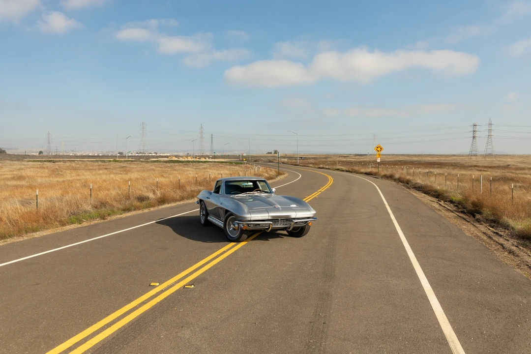 1966 Chevrolet Corvette C2 - Image 31 of 31