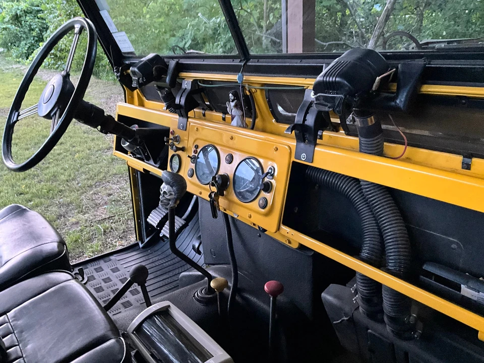 1966 Land Rover Series II/IIA 88 - Image 14 of 31