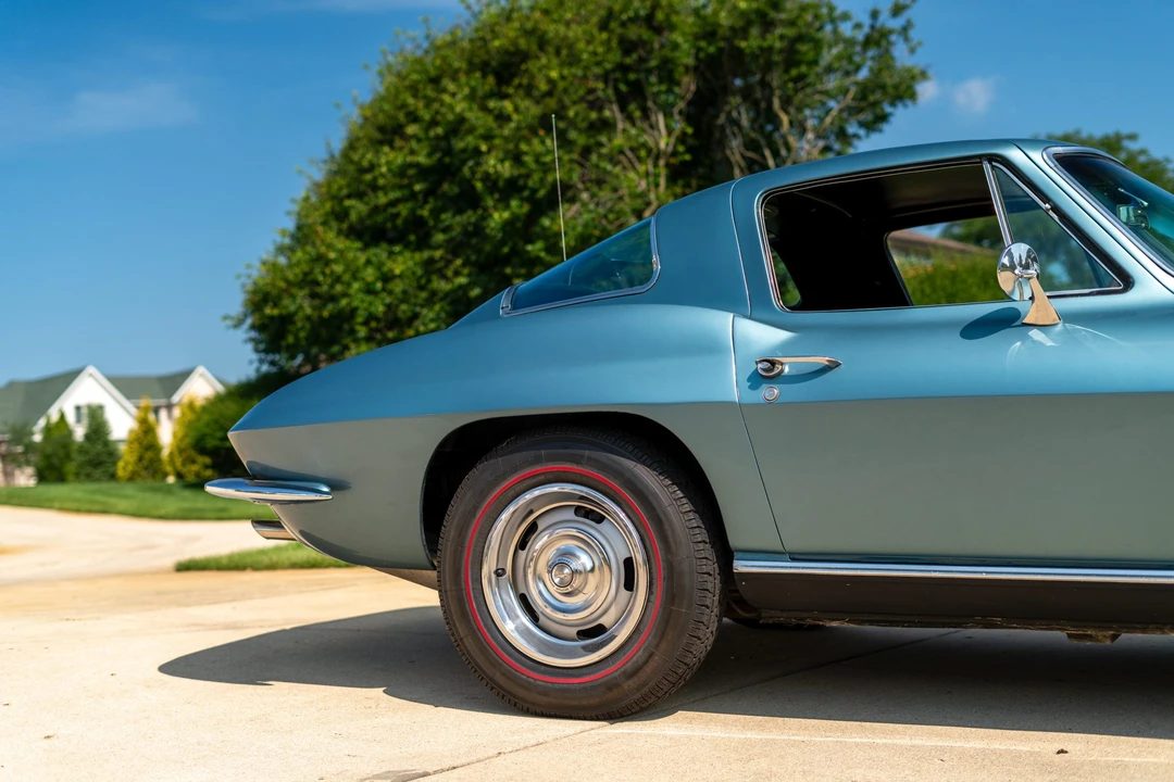 1967 Chevrolet Corvette C2 - Image 24 of 31
