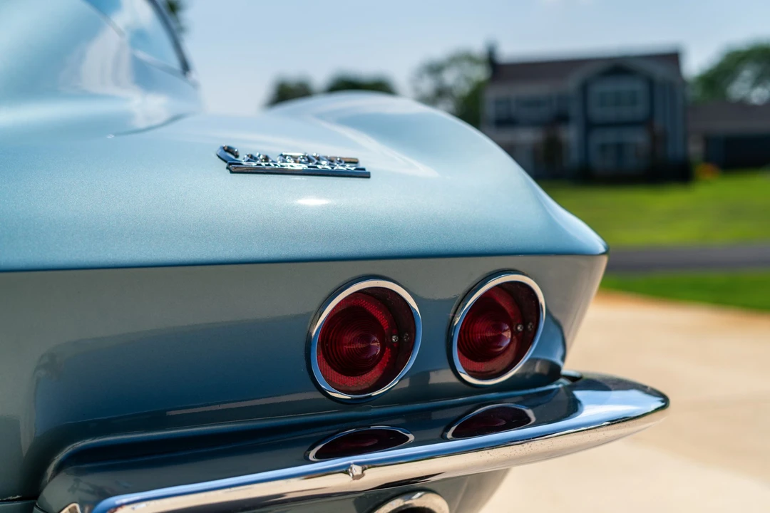 1967 Chevrolet Corvette C2 - Image 19 of 31