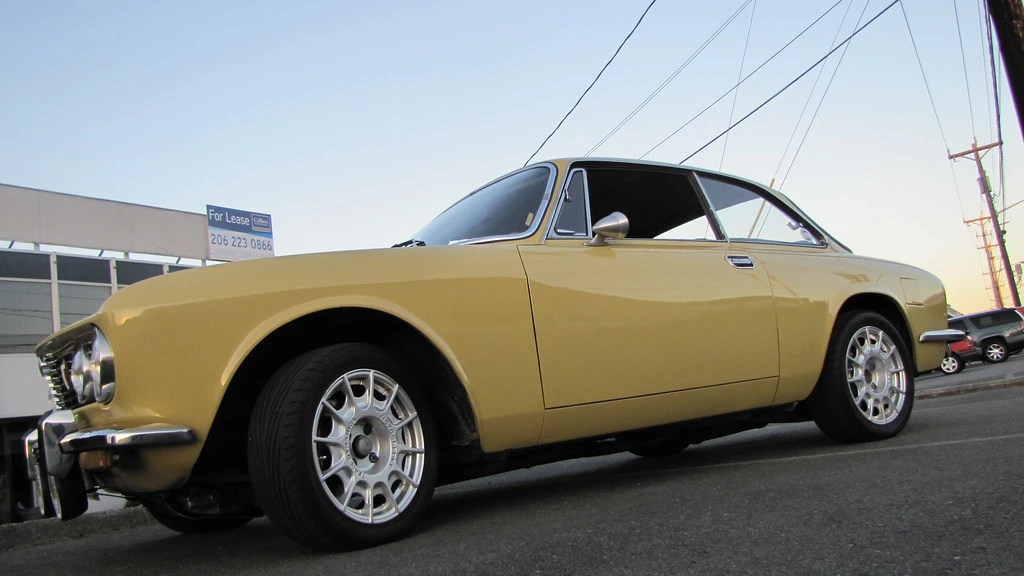 1974 Alfa Romeo 2000 GT Veloce - Image 6 of 31