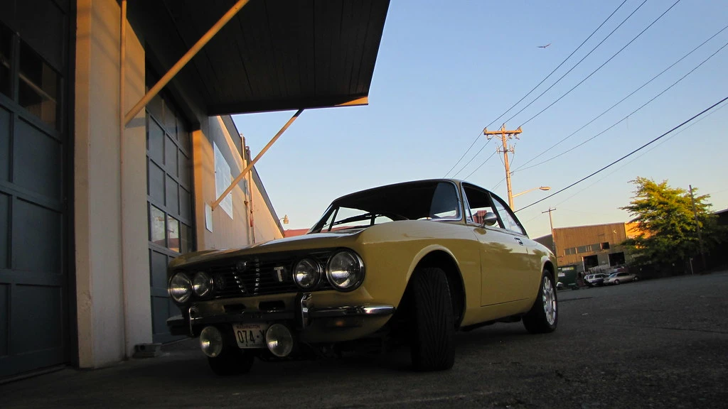 1974 Alfa Romeo 2000 GT Veloce - Image 13 of 31