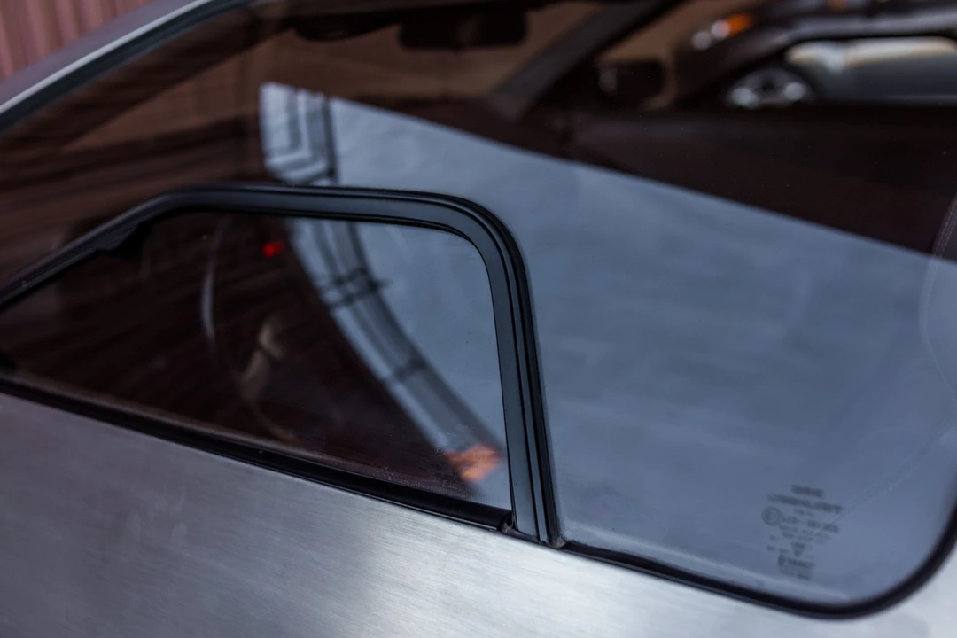1981 DeLorean DMC-12 - Image 24 of 31