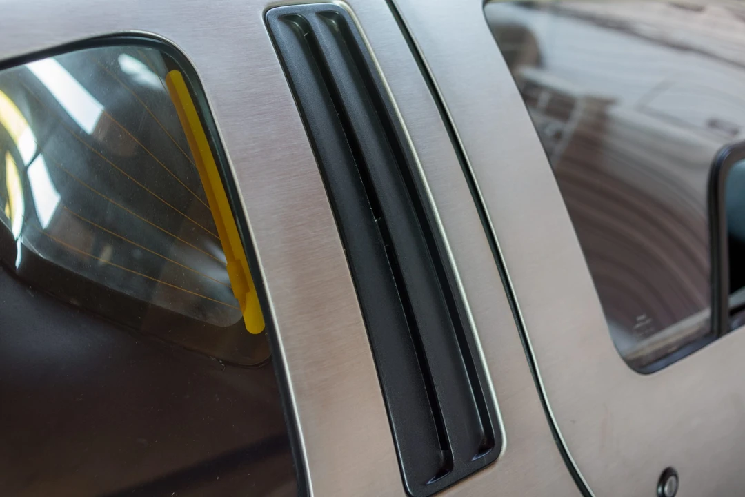 1981 DeLorean DMC-12 - Image 29 of 31