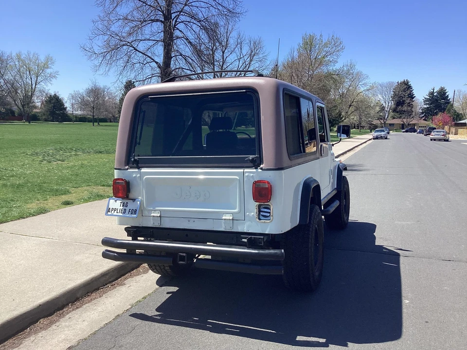 1982 Jeep CJ8 Scrambler - Image 3 of 31