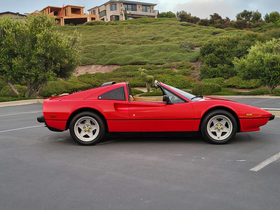 1984 Ferrari 308 GTS QV - Image 10 of 31
