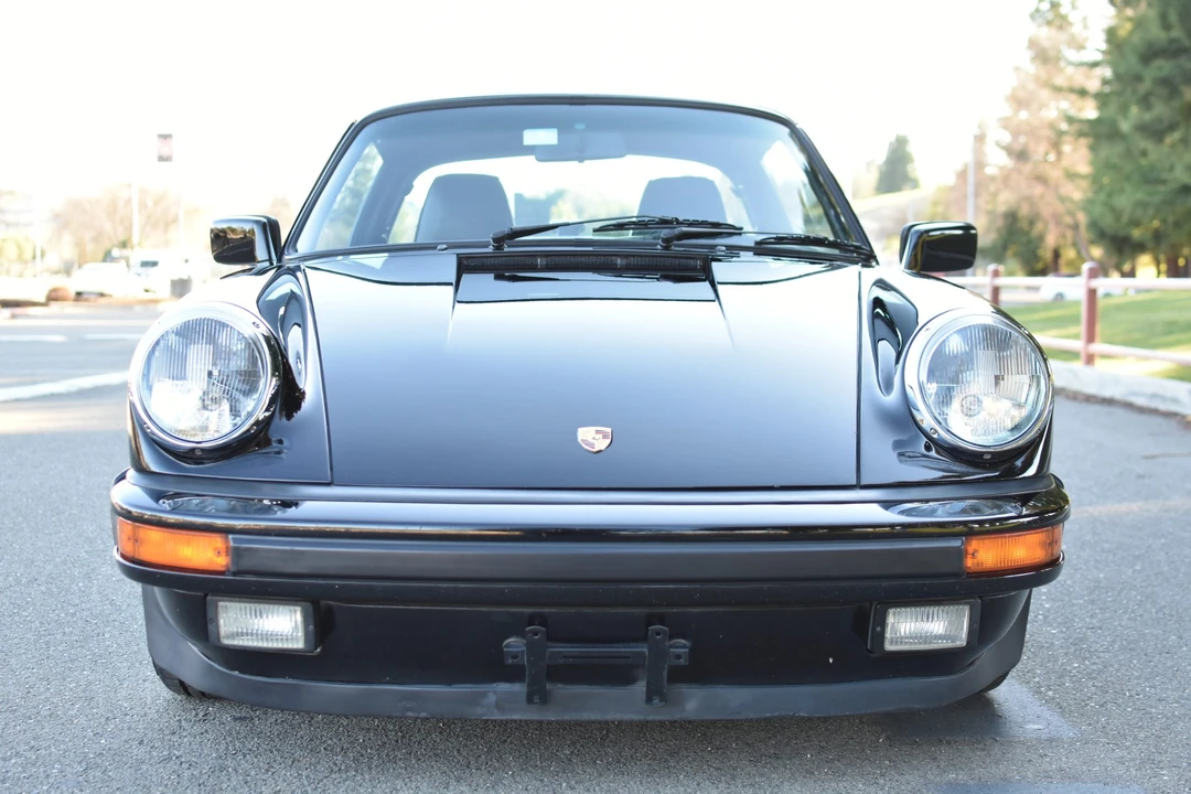 1985 Porsche 911 Carrera 3.2 - Image 15 of 31