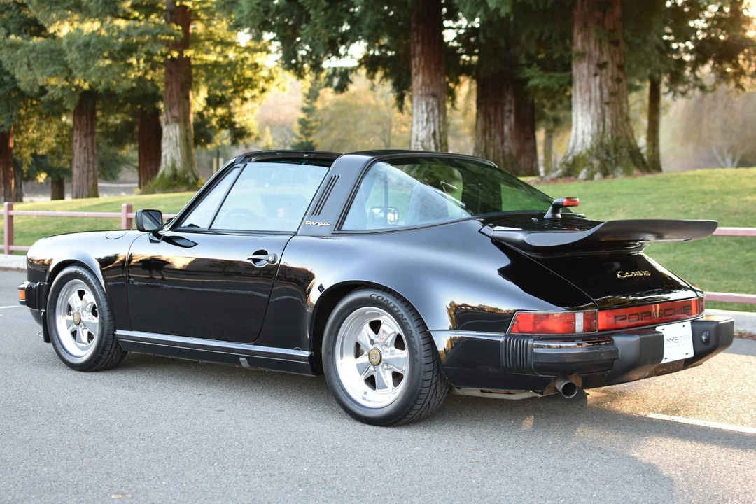 1985 Porsche 911 Carrera 3.2 - Image 7 of 31