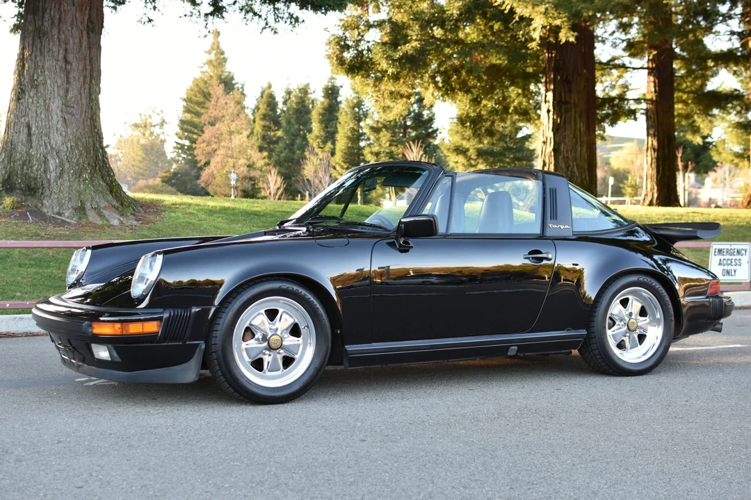 1985 Porsche 911 Carrera 3.2 - Image 4 of 31
